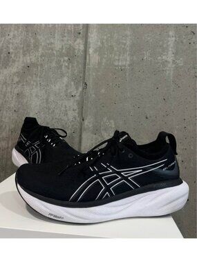 ASICS Gel Nimbus 25 Black Men’s 10.5 Women’s 12 Great Condition